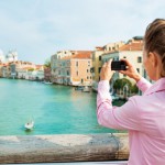 3 beacon strategies that can help tourists to navigate new locales